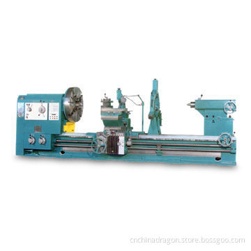 Lathe Machine, Swing Over Carriage of 880mm